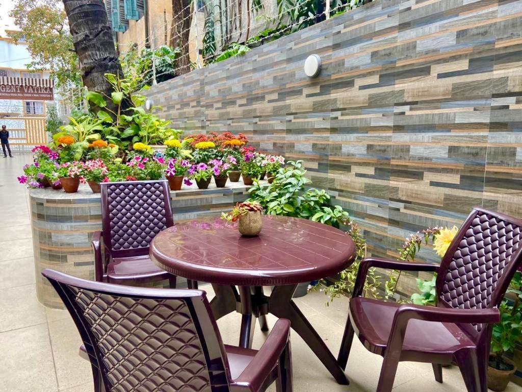 Regent Vatika Hotel โกลกาตา ภายนอก รูปภาพ